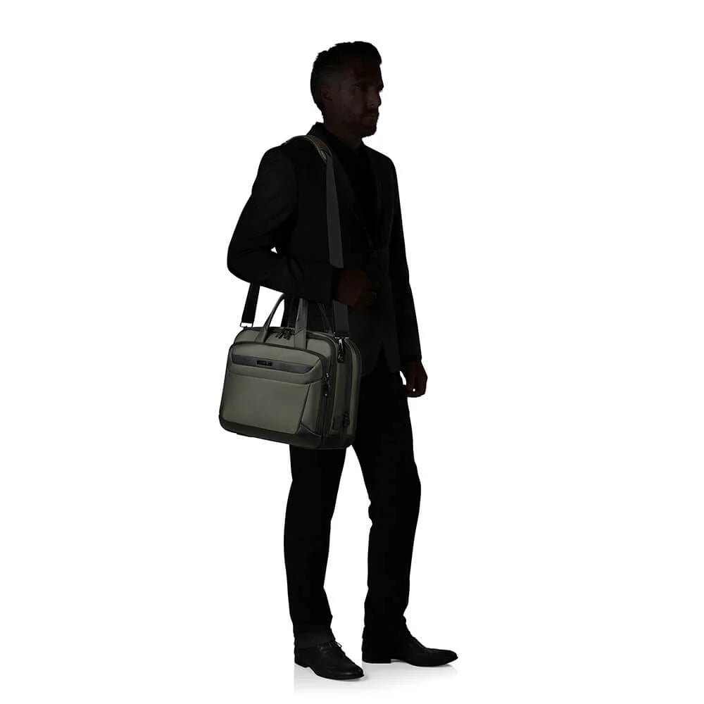 Samsonite Datorväska PRO DLX6 15.6" Exp Grå